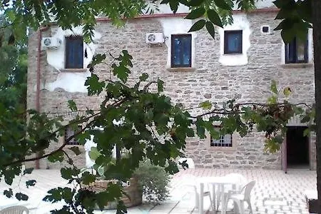 La Tenuta *