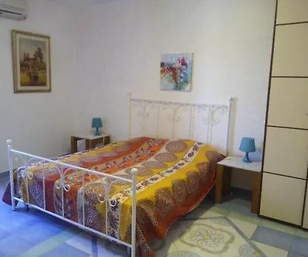 La Tenuta Bed & Breakfast *
